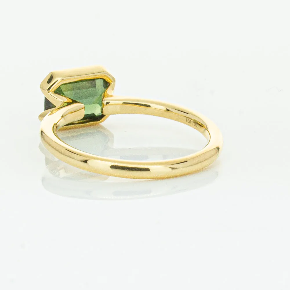 18ct Yellow Gold Green Sapphire Elle Ring