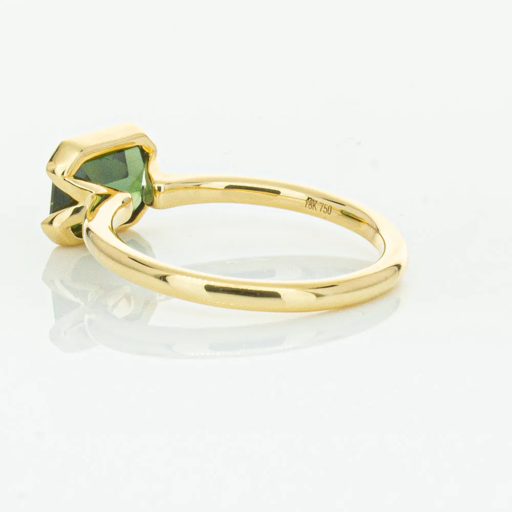 18ct Yellow Gold Green Sapphire Elle Ring