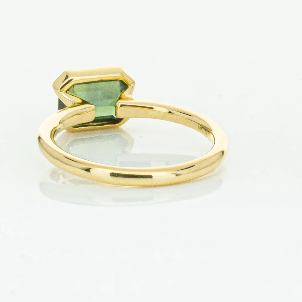 18ct Yellow Gold Green Sapphire Elle Ring