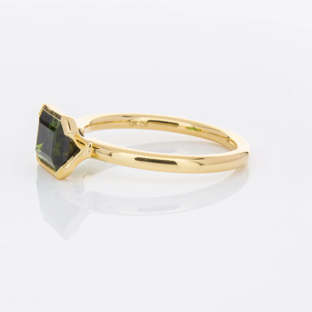 18ct Yellow Gold Green Tourmaline Elle Ring