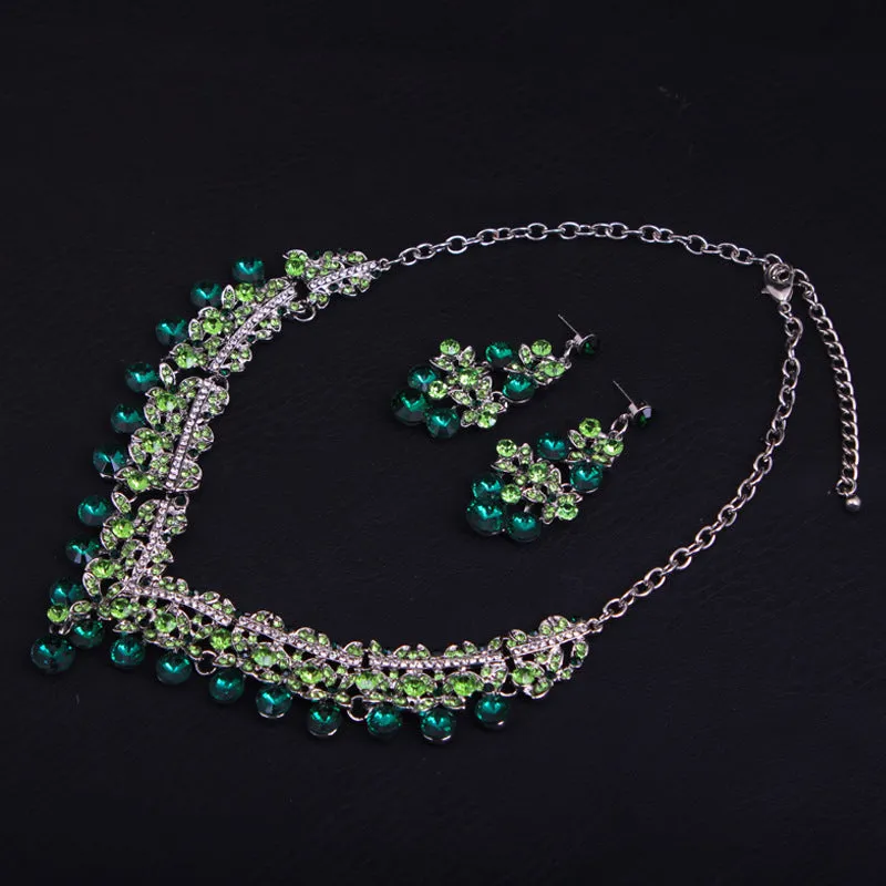 Crystal gem transparent necklace earrings set European and American bride wedding dress female fashion accessories