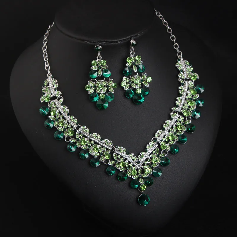 Crystal gem transparent necklace earrings set European and American bride wedding dress female fashion accessories