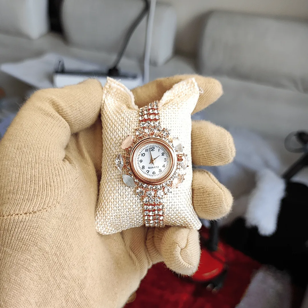 Jewelestia Vintage Elegance Bracelet Watch