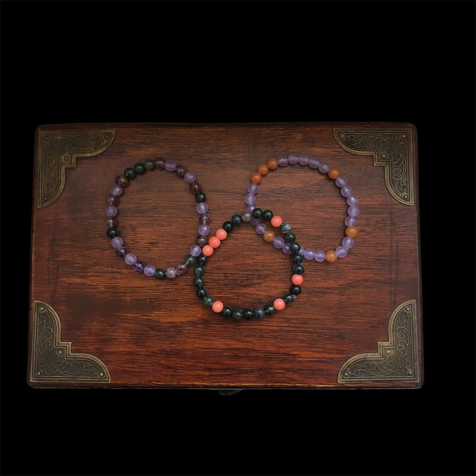 Red Jade and Moss Agate Beaded Bracelet