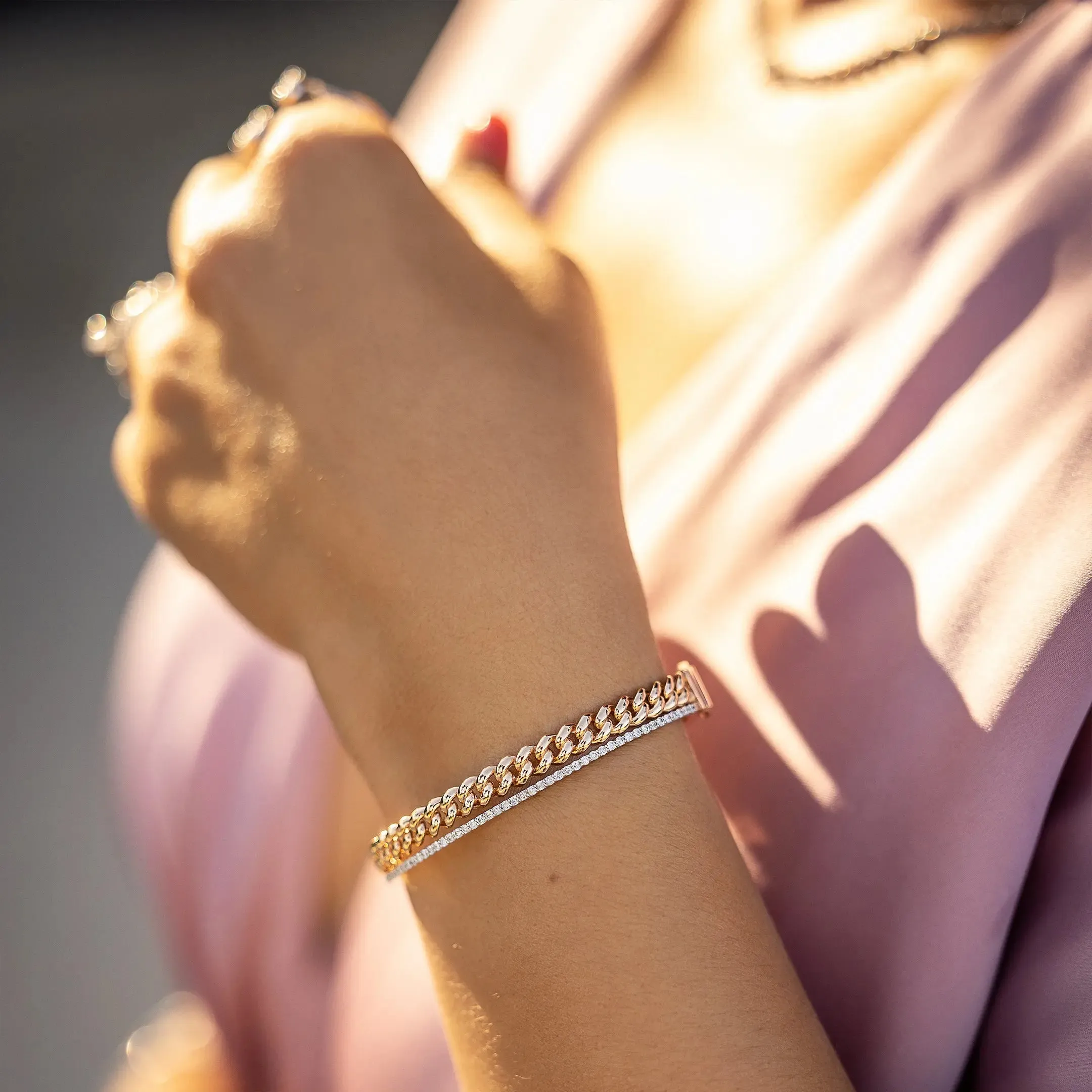 Rose and White Gold Chain Bangle with Diamonds